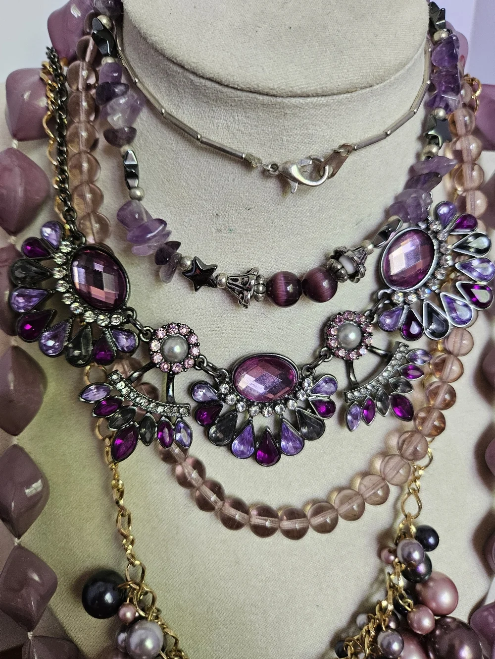 Large Purple Estate Jewelry Lot Vintage To Modern Assorted Wearable Violet - Picture 14 of 15